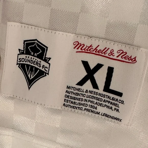 Seattle Sounders Jersey NEW WITH TAGS - Picture 5 of 6